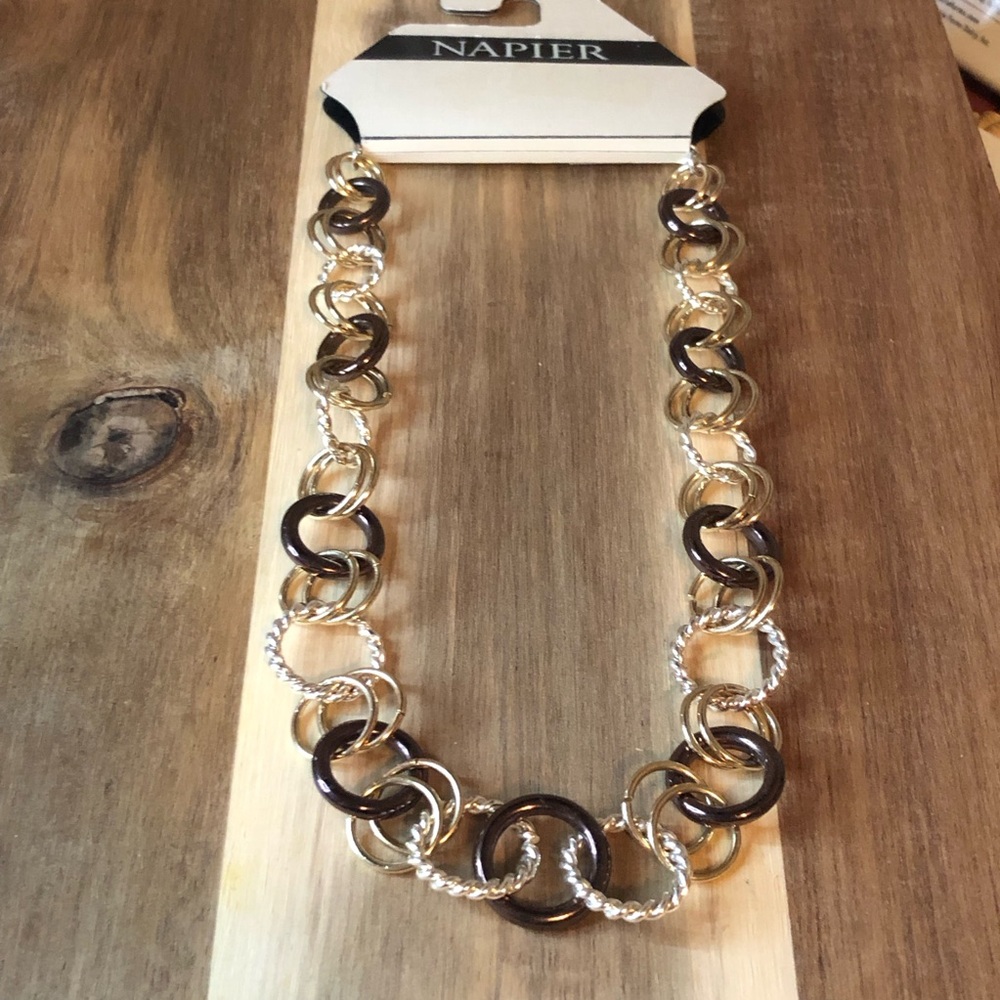 NAPIER - Vintage Black & Gold Linked Circle Statement Necklace Approximately 18”